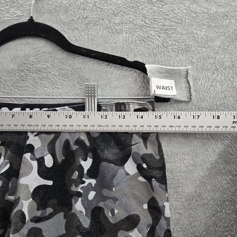 Nike Women Activewear Pants L Gray Leggings‎ Camouflage Logo 28